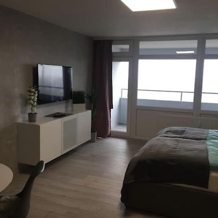 Modern Eingerichtetes Apartment Naehe Hauptbahnhof Braunschweig Luaran gambar